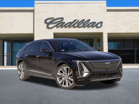 Certified 2023 Cadillac Lyriq 2WD image 2
