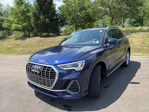 New 2025 Audi Q3 2.0T Premium image 1