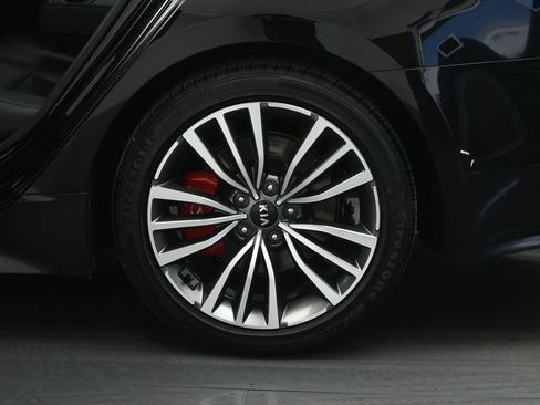 Used 2019 Kia Stinger Premium RWD image 23