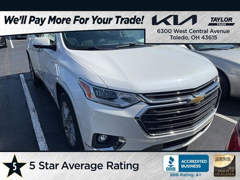 Used 2019 Chevrolet Traverse Premier w/ LPO, Floor Liner Package AWD/4WD image 1