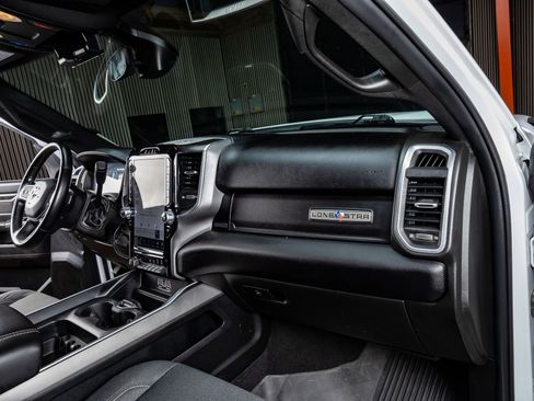 Used 2024 RAM 3500 Lone Star w/ Sport Appearance Package image 17