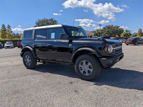 New 2025 Ford Bronco Big Bend image 2