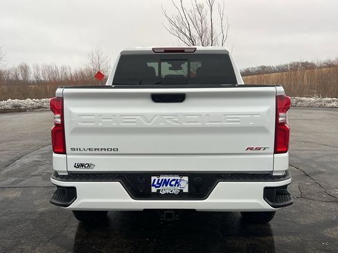 Used 2025 Chevrolet Silverado 1500 RST image 3