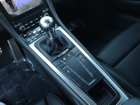 Used 2017 Porsche 718 Cayman S image 35