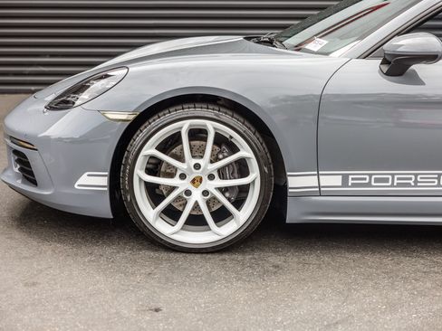 Certified 2024 Porsche 718 Boxster RWD image 26
