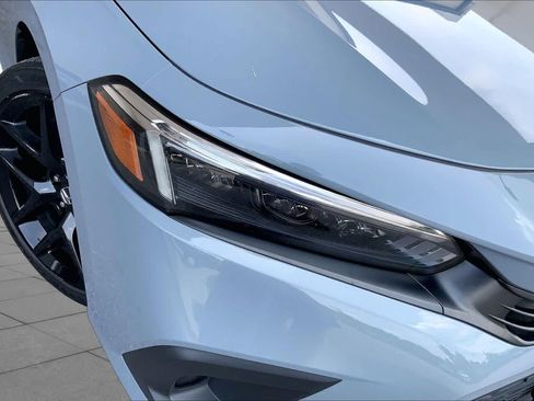 Used 2023 Honda Civic Sport image 27