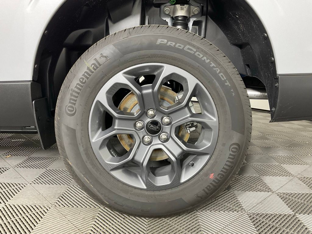 New 2026 Ford Maverick XLT FWD image 10