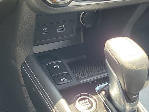 Used 2023 Nissan Kicks SV FWD image 25