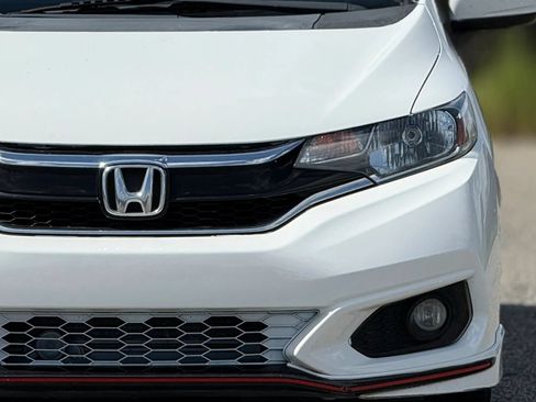 Used 2018 Honda Fit Sport image 12