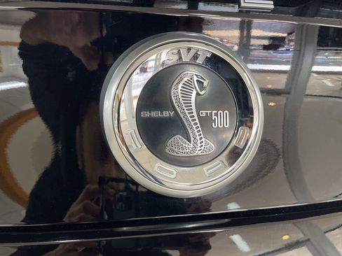 Used 2012 Ford Mustang Shelby GT500 w/ SVT Performance Pkg image 8