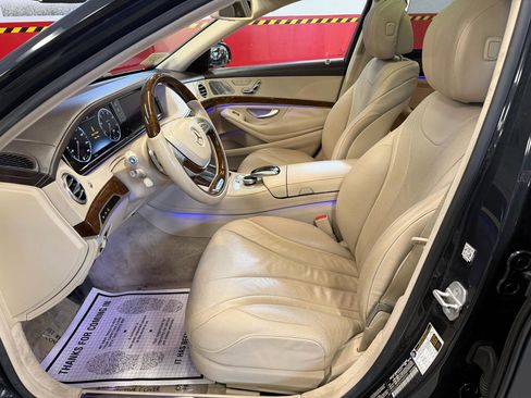 Used 2015 Mercedes-Benz S 550 4MATIC Sedan image 24