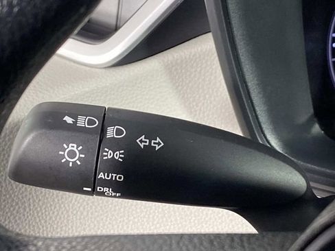 Used 2025 Toyota Corolla LE FWD image 17