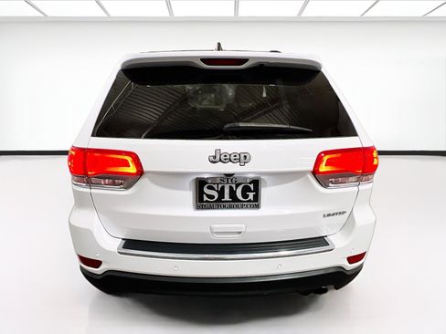 Used 2018 Jeep Grand Cherokee Limited RWD image 5