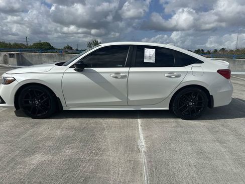 Used 2023 Honda Civic Sport image 28