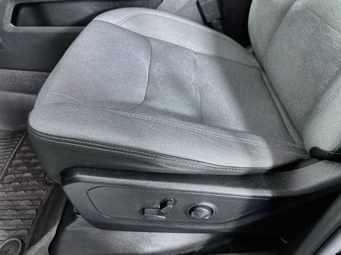 Used 2025 RAM 1500 Big Horn AWD/4WD image 19