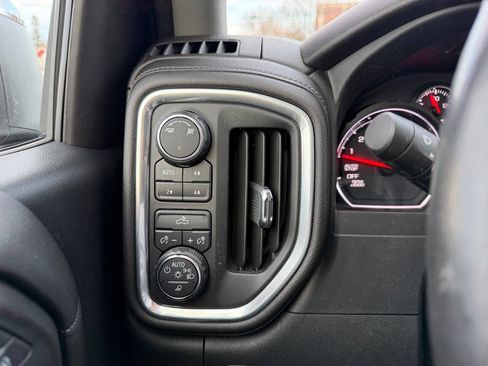 Used 2019 Chevrolet Silverado 1500 LT w/ All-Star Edition AWD/4WD image 14