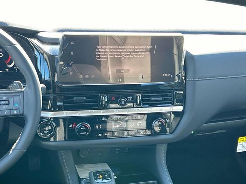 New 2026 Nissan Pathfinder SL w/ SL Premium Package AWD/4WD image 25