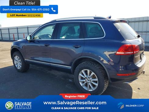 Used 2013 Volkswagen Touareg Sport image 3