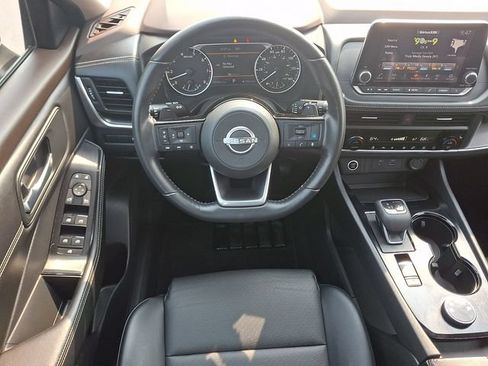 Certified 2023 Nissan Rogue SV w/ SV Premium B Package AWD/4WD image 12
