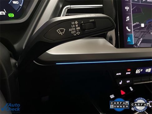 Used 2024 Audi Q4 e-tron Premium Plus w/ Premium Plus image 35