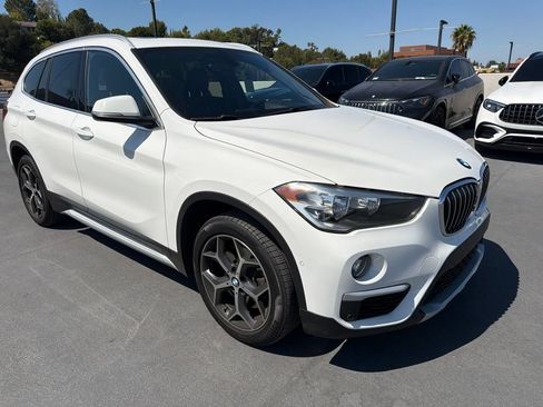 Used 2018 BMW X1 sDrive28i w/ Convenience Package FWD image 5