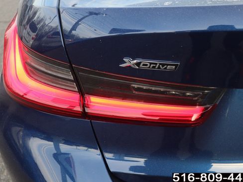 Used 2020 BMW 330i xDrive 330i xDrive w/ Driving Assistance Package image 25