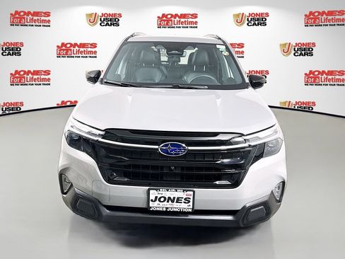 Used 2025 Subaru Forester Touring AWD/4WD image 15