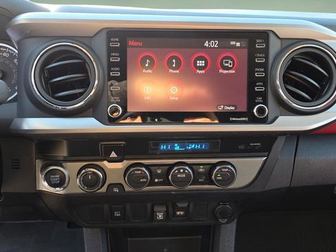 Used 2023 Toyota Tacoma SR5 image 17