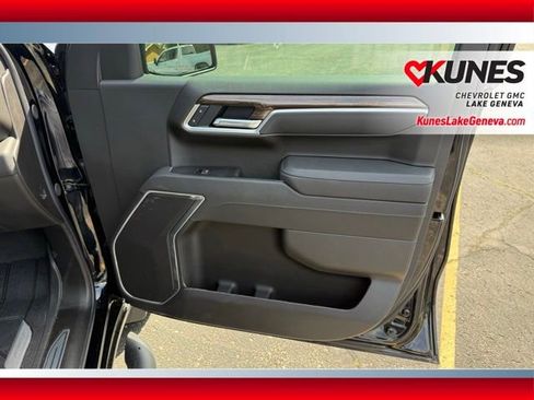 Used 2026 Chevrolet Silverado 1500 RST w/ RST Select Package AWD/4WD image 21