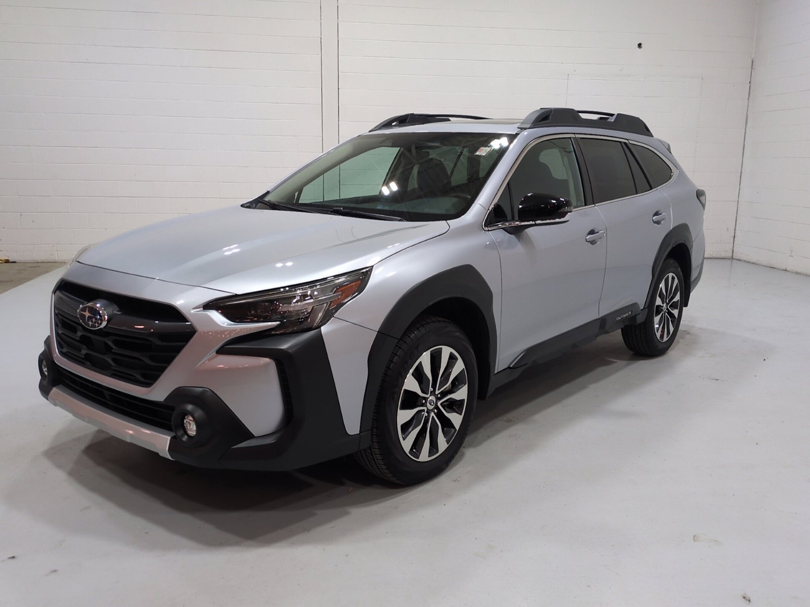 Used 2025 Subaru Outback Limited XT w/ Popular Package #2 AWD/4WD image 7