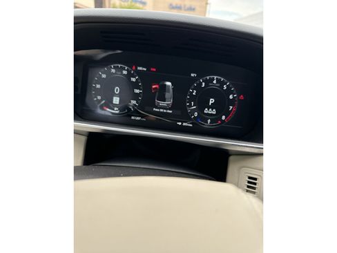 Used 2020 Land Rover Range Rover Sport HST AWD/4WD image 13