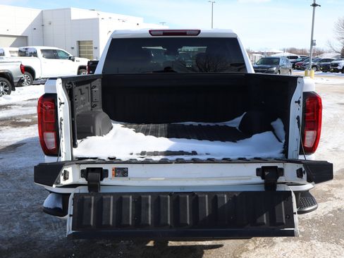 Used 2023 GMC Sierra 1500 Elevation image 17