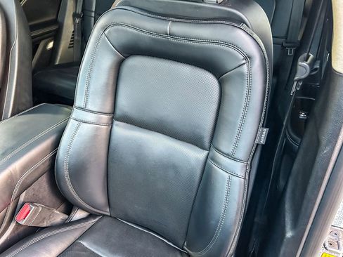 Used 2023 Lincoln Corsair FWD w/ Equipment Group 101A image 28