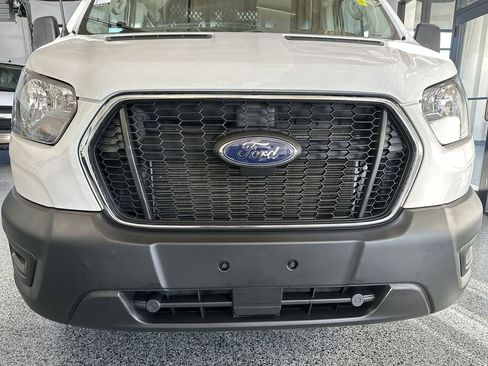 Used 2024 Ford Transit 250 Low Roof w/ Exterior Upgrade Package image 24