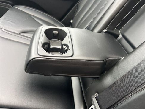 Used 2022 Lincoln Nautilus Reserve image 14