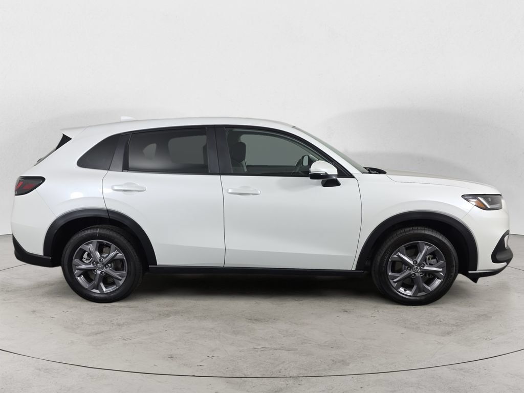 Certified 2026 Honda HR-V LX image 4