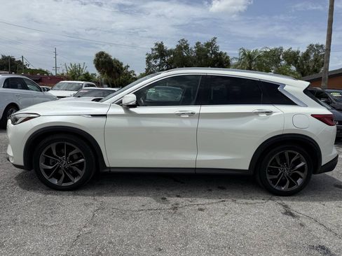 Used 2019 INFINITI QX50 Essential w/ Sensory Package AWD/4WD image 4