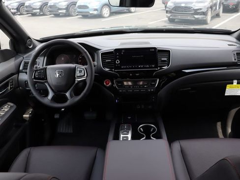 New 2026 Honda Ridgeline Black Edition image 16