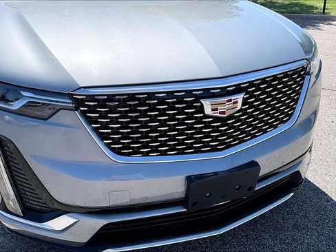 Used 2025 Cadillac XT6 Premium Luxury AWD/4WD image 31