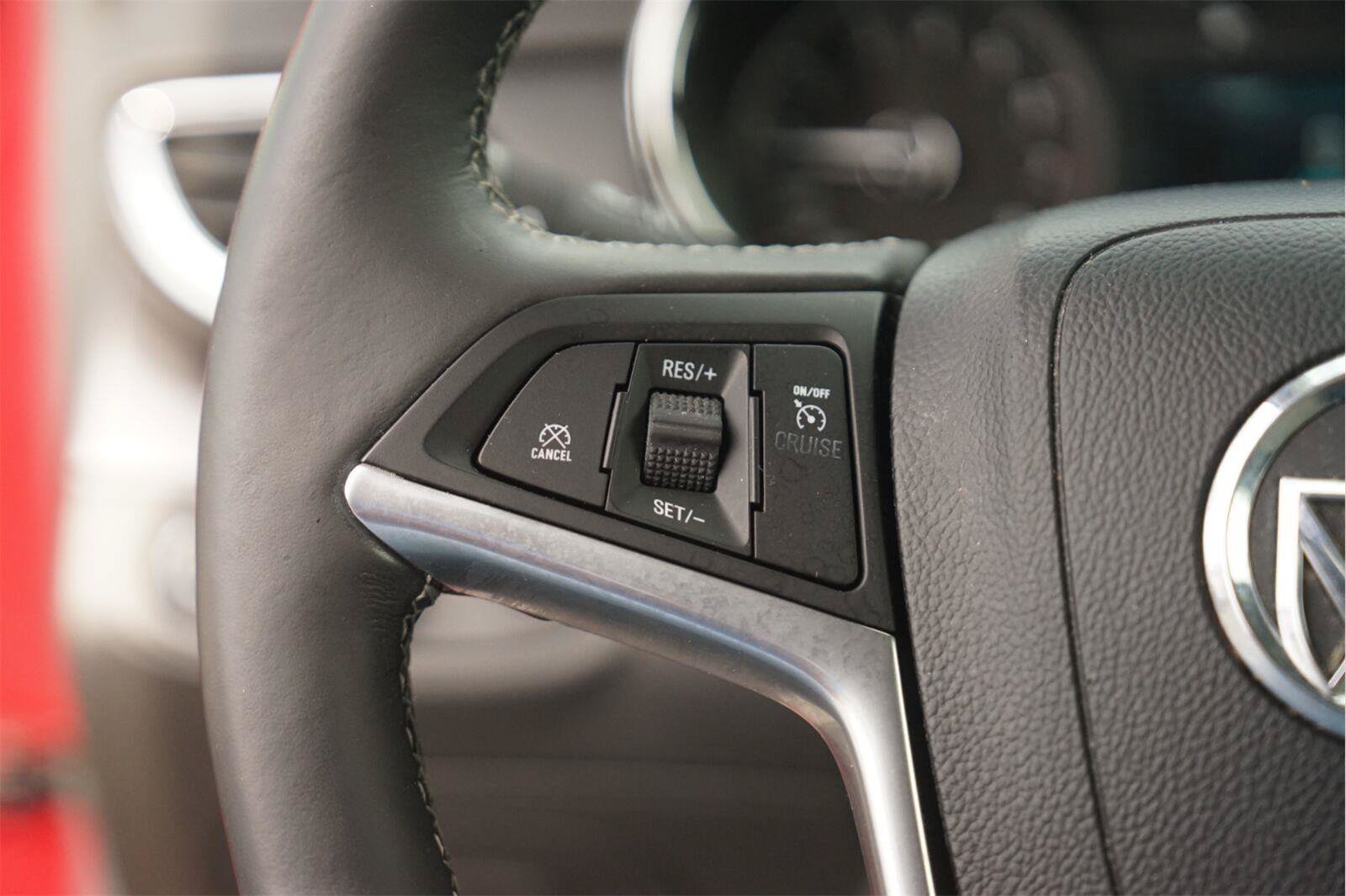 Used 2019 Buick Encore Essence FWD image 22