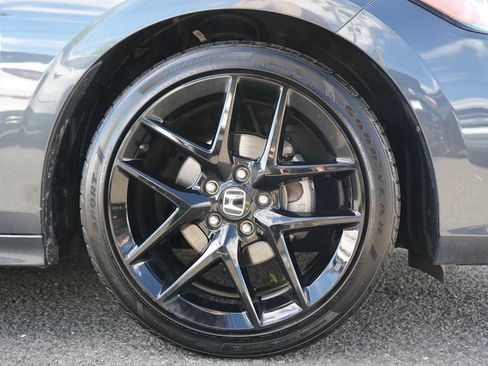 Used 2023 Honda Civic Sport image 11