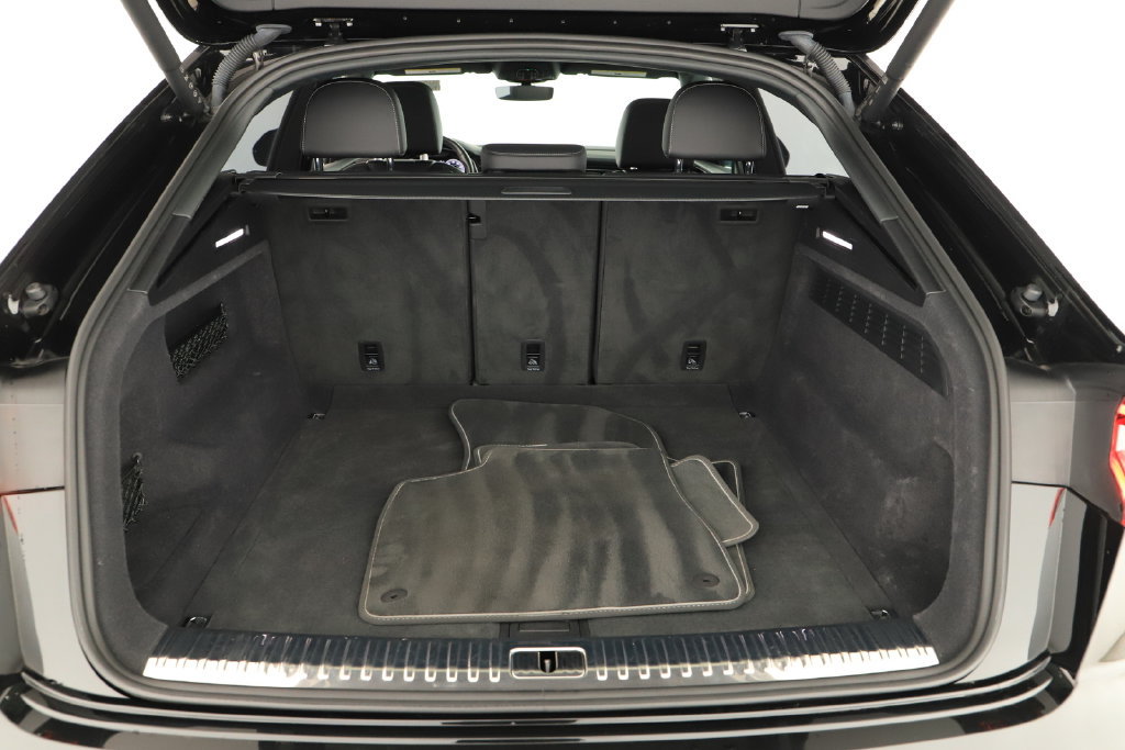 Used 2023 Audi Q8 Premium Plus AWD/4WD image 29