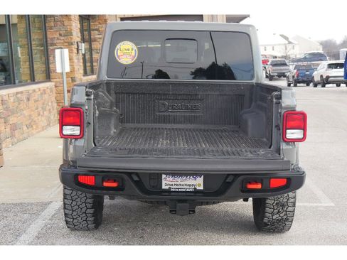 Used 2022 Jeep Gladiator Mojave w/ Cold Weather Group image 29