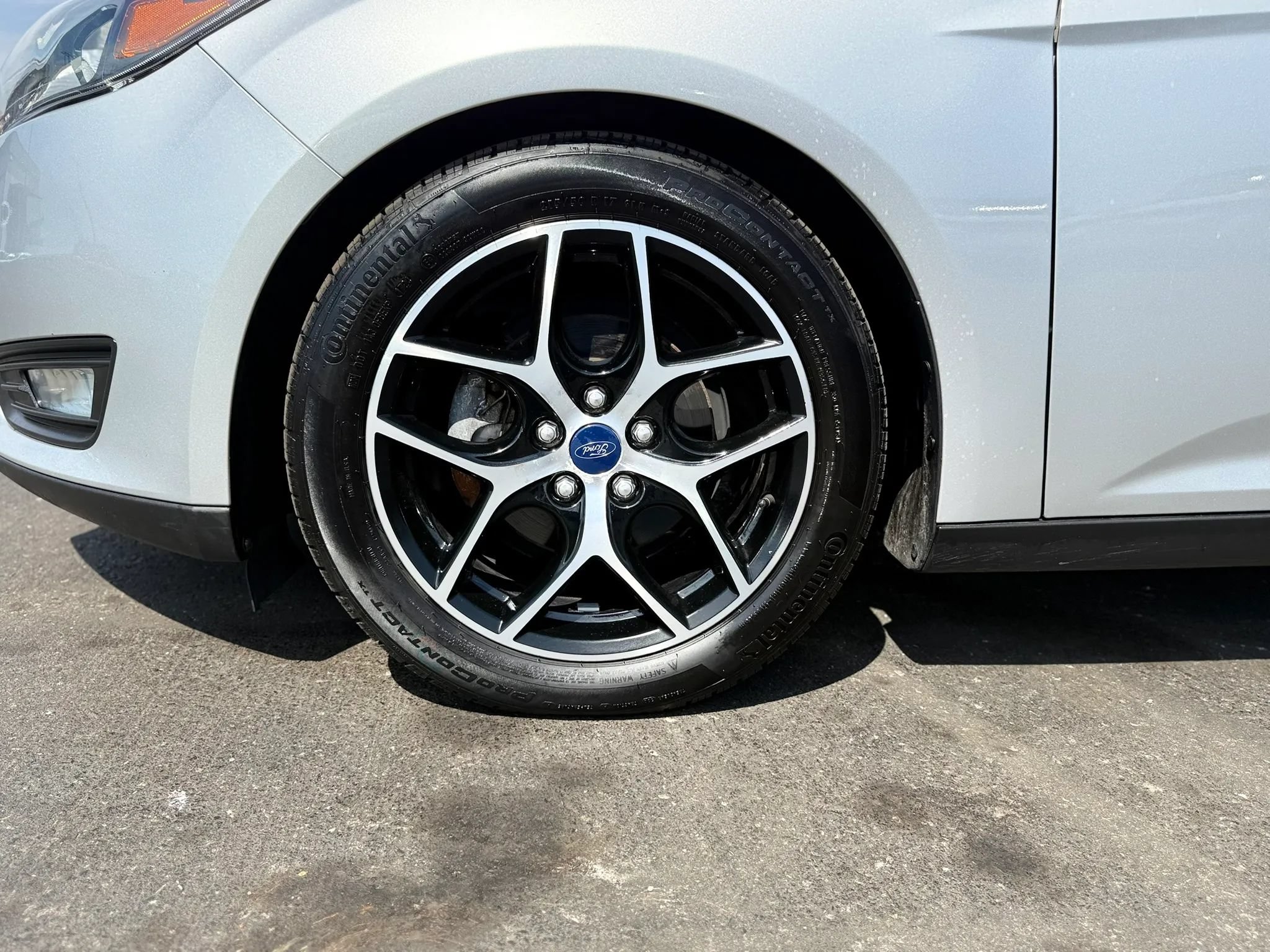 Used 2018 Ford Focus SEL FWD image 39