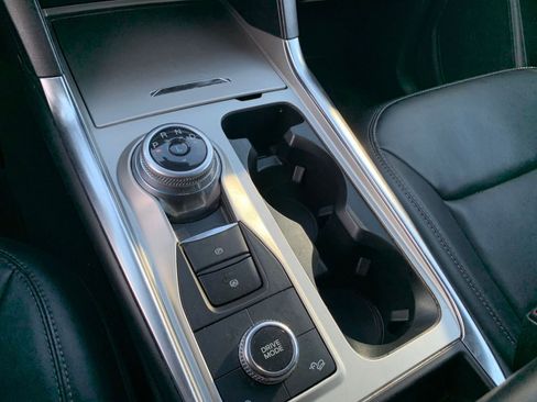 Used 2023 Ford Explorer XLT w/ Equipment Group 202A image 44