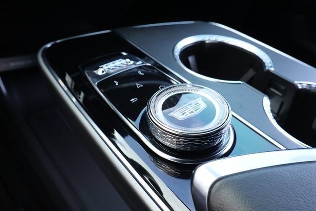 Used 2024 Cadillac Lyriq Luxury AWD/4WD image 29