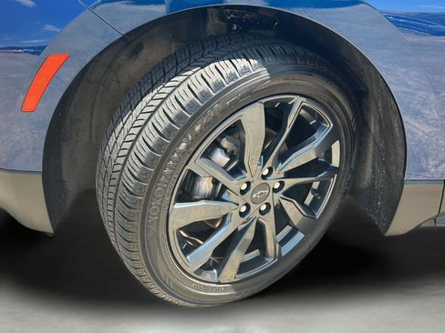 Used 2023 Chevrolet Equinox RS FWD image 29