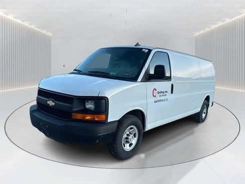 Used 2016 Chevrolet Express 3500 Extended RWD image 1