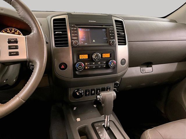 Used 2019 Nissan Frontier SL AWD/4WD image 6