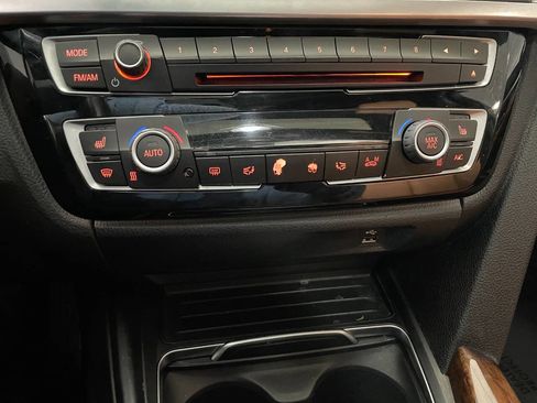 Used 2018 BMW 330i xDrive Sedan image 36